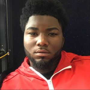 Meet your Posher, Corey